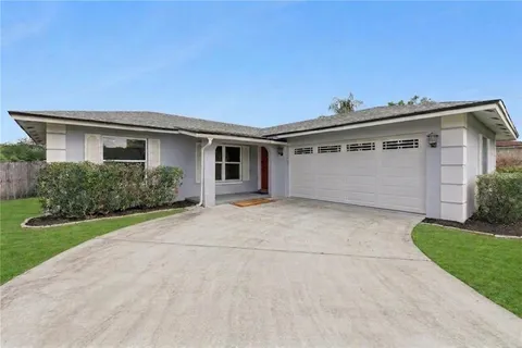 $395,000 | 102 Silver Cluster Court North, Longwood, FL 32750