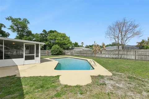 $395,000 | 102 Silver Cluster Court North, Longwood, FL 32750