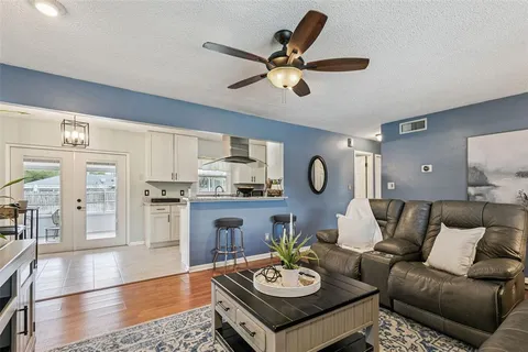 $395,000 | 102 Silver Cluster Court North, Longwood, FL 32750