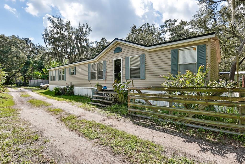 16508 Carlton Lake Road Wimauma, FL 33598 - Photo 1 of 1 Gallery Image 1