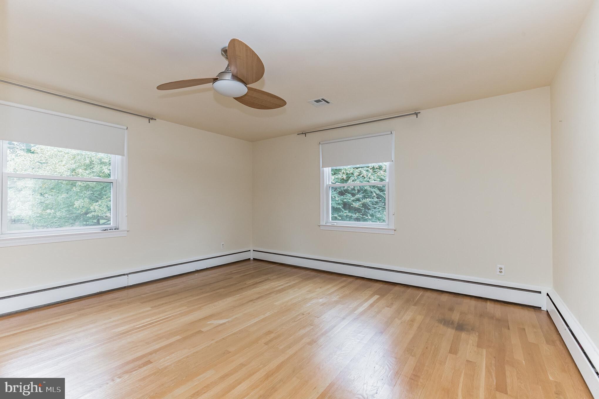 2100 Marymont Road Silver Spring, MD 20906 - Photo 20 of 37 Bedroom 3