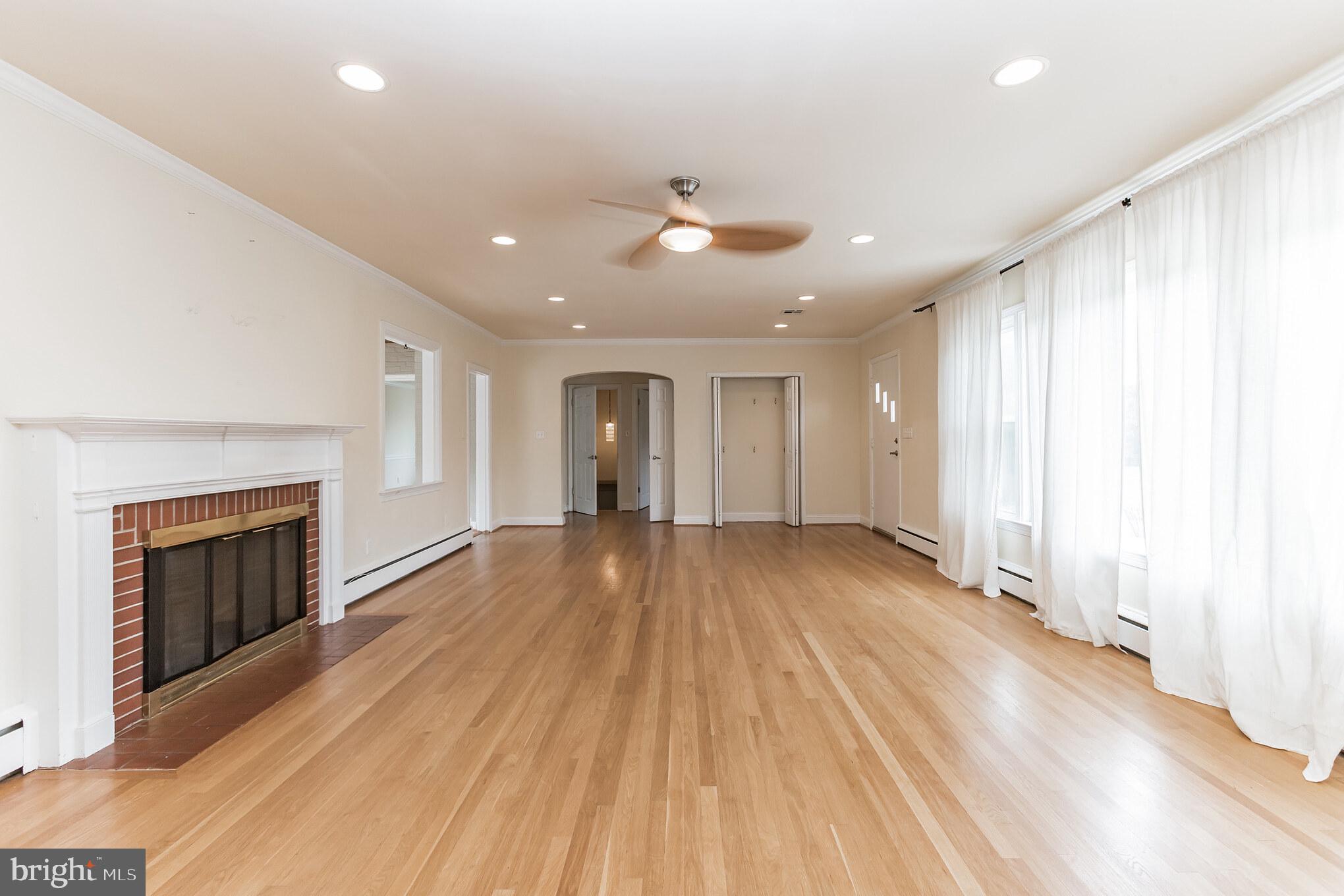 2100 Marymont Road Silver Spring, MD 20906 - Photo 9 of 37 Living room toward front entrance