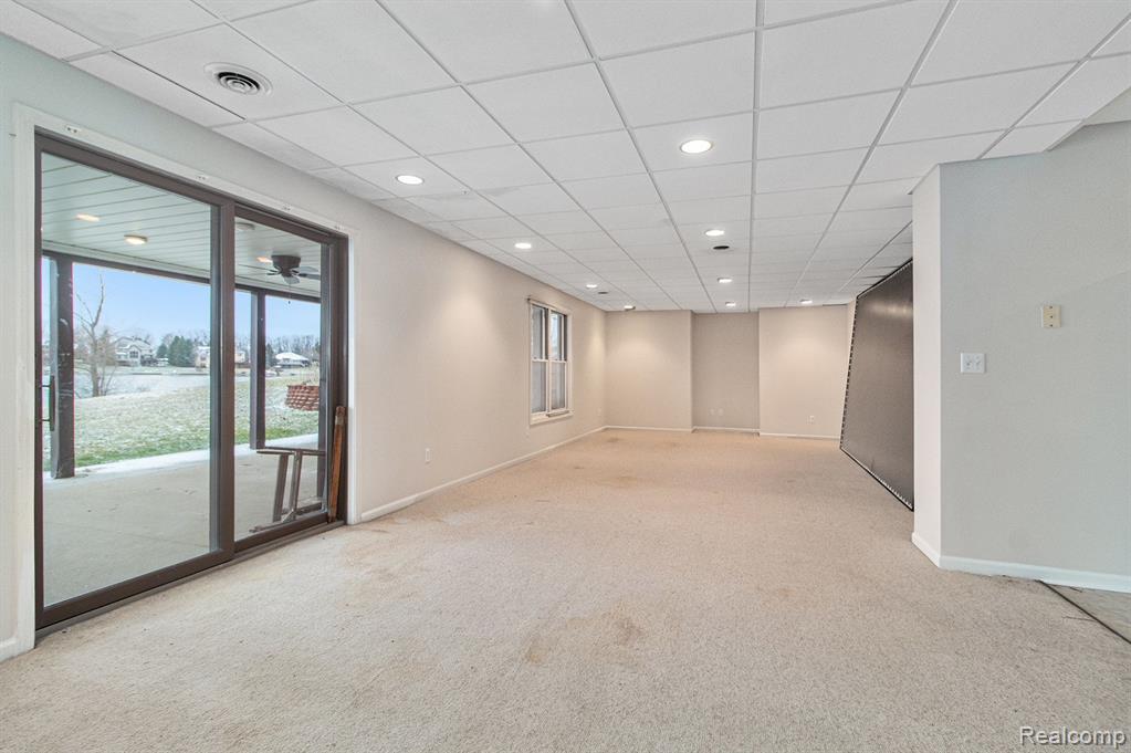 4536 Lohr Road Ann Arbor, MI 48108 - Photo 33 of 44 Gallery Image 33