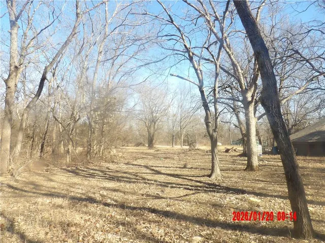 $34,900 | 294 Sugar Lake Drive, Mound City, KS 66056