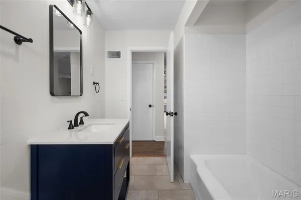 $209,900 | 6 Darby Lane, Crystal City, MO 63019