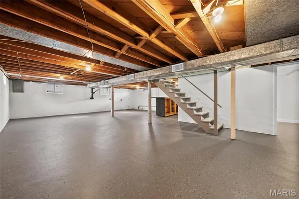 $209,900 | 6 Darby Lane, Crystal City, MO 63019