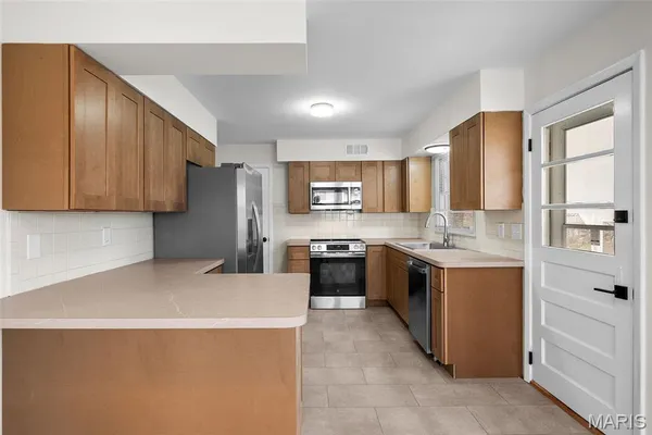 $209,900 | 6 Darby Lane, Crystal City, MO 63019