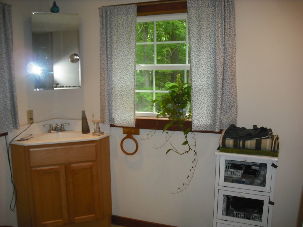 32 Mill Road Keene, NH 03431 - Photo 20 of 40