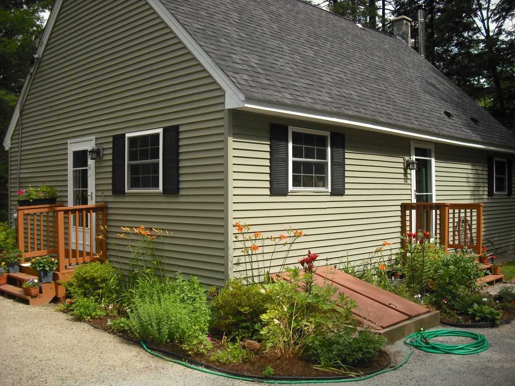 32 Mill Road Keene, NH 03431 - Photo 3 of 40