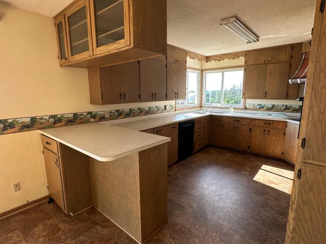 $195,000 | 75730 County Road 12, Sacred Heart, MN 56285