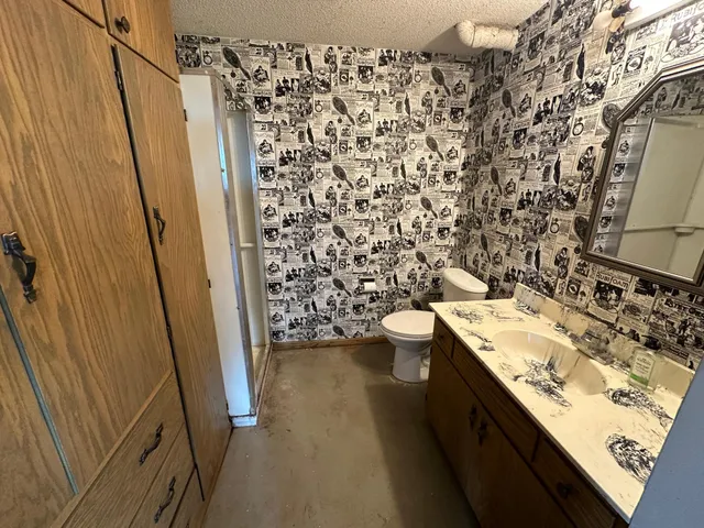 $195,000 | 75730 County Road 12, Sacred Heart, MN 56285