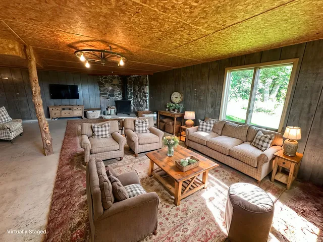 $195,000 | 75730 County Road 12, Sacred Heart, MN 56285