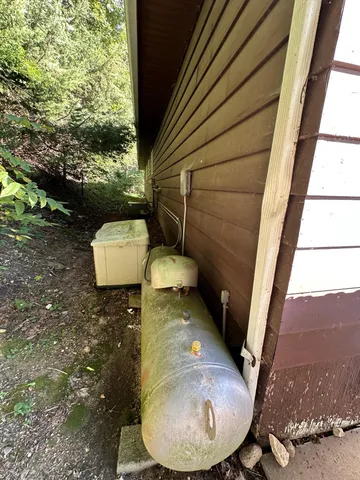 $195,000 | 75730 County Road 12, Sacred Heart, MN 56285