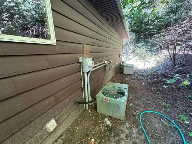 $195,000 | 75730 County Road 12, Sacred Heart, MN 56285