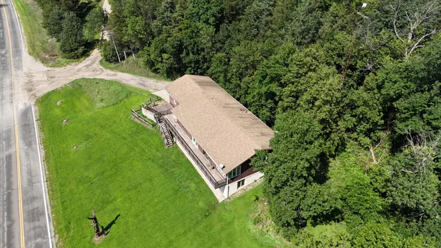 $195,000 | 75730 County Road 12, Sacred Heart, MN 56285