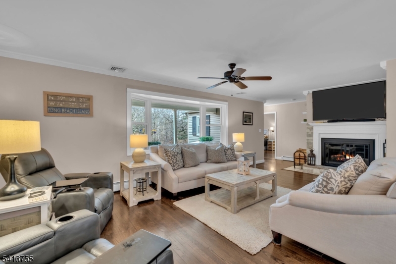 206 Pleasant Run Road Neshanic Station, NJ 08853 - Photo 14 of 36