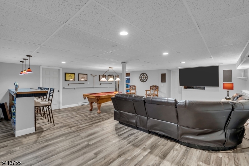 206 Pleasant Run Road Neshanic Station, NJ 08853 - Photo 32 of 36