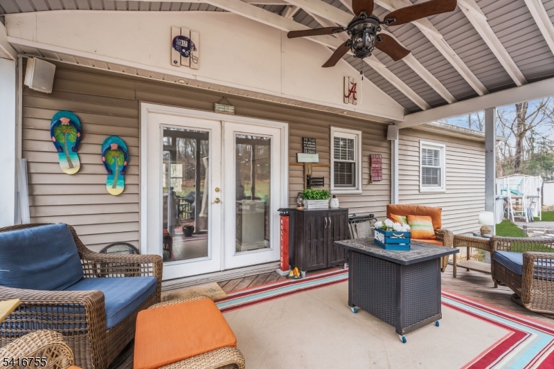 206 Pleasant Run Road Neshanic Station, NJ 08853 - Photo 34 of 36