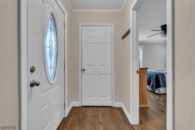 206 Pleasant Run Road Neshanic Station, NJ 08853 - Photo 8 of 36