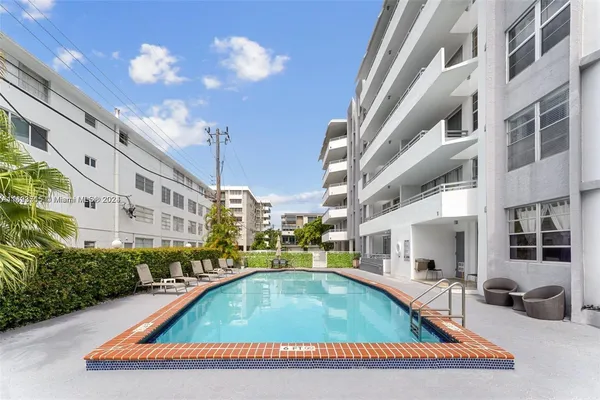 $3,550 | 1080 94th Street, Unit 612, Bay Harbor Islands, FL 33154