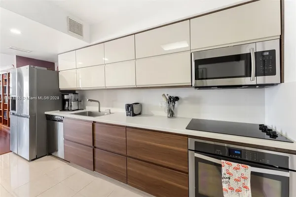 $3,550 | 1080 94th Street, Unit 612, Bay Harbor Islands, FL 33154