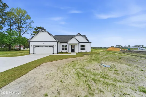 $319,990 | 1300 South Nc 41 & 111, Beulaville, NC 28518
