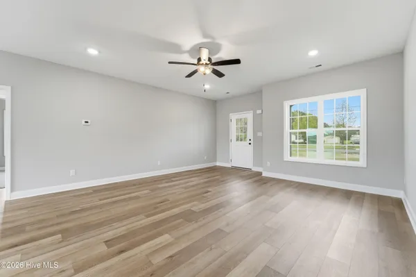 $319,990 | 1300 South Nc 41 & 111, Beulaville, NC 28518