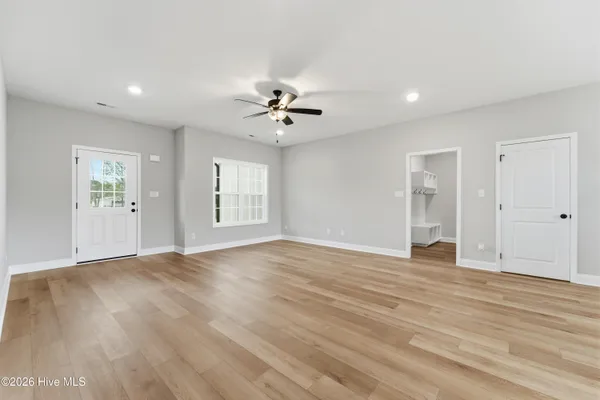 $319,990 | 1300 South Nc 41 & 111, Beulaville, NC 28518