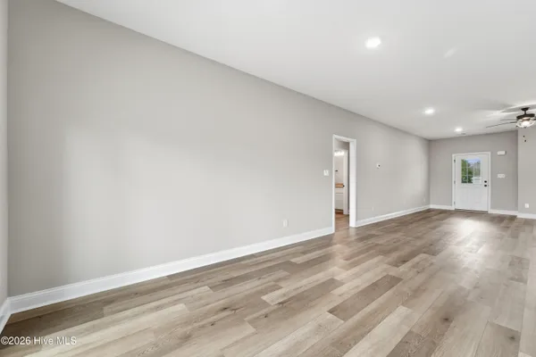 $319,990 | 1300 South Nc 41 & 111, Beulaville, NC 28518