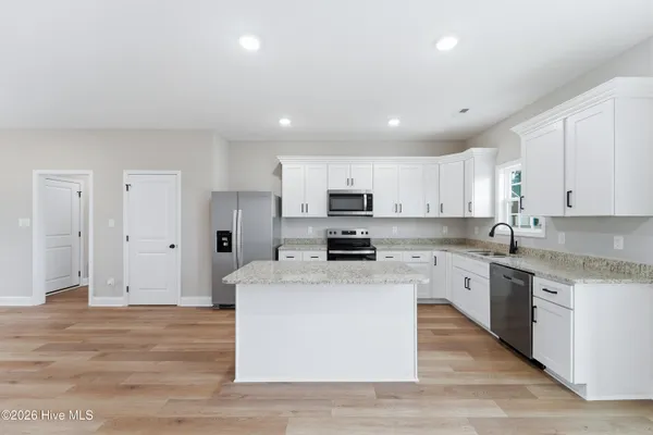 $319,990 | 1300 South Nc 41 & 111, Beulaville, NC 28518