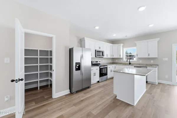 $319,990 | 1300 South Nc 41 & 111, Beulaville, NC 28518