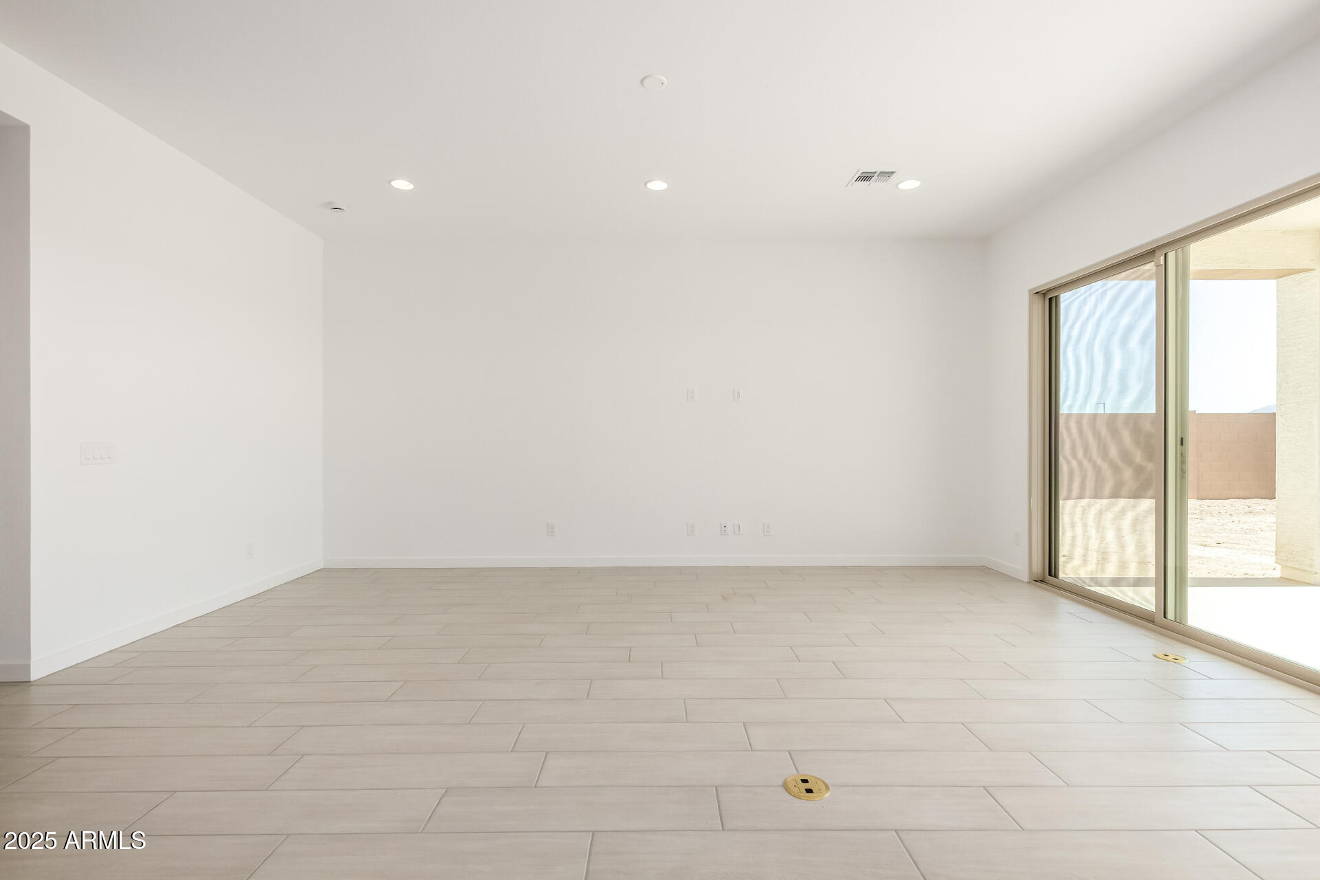 18173 West Watkins Street Goodyear, AZ 85338 - Photo 16 of 47 14 Watkins