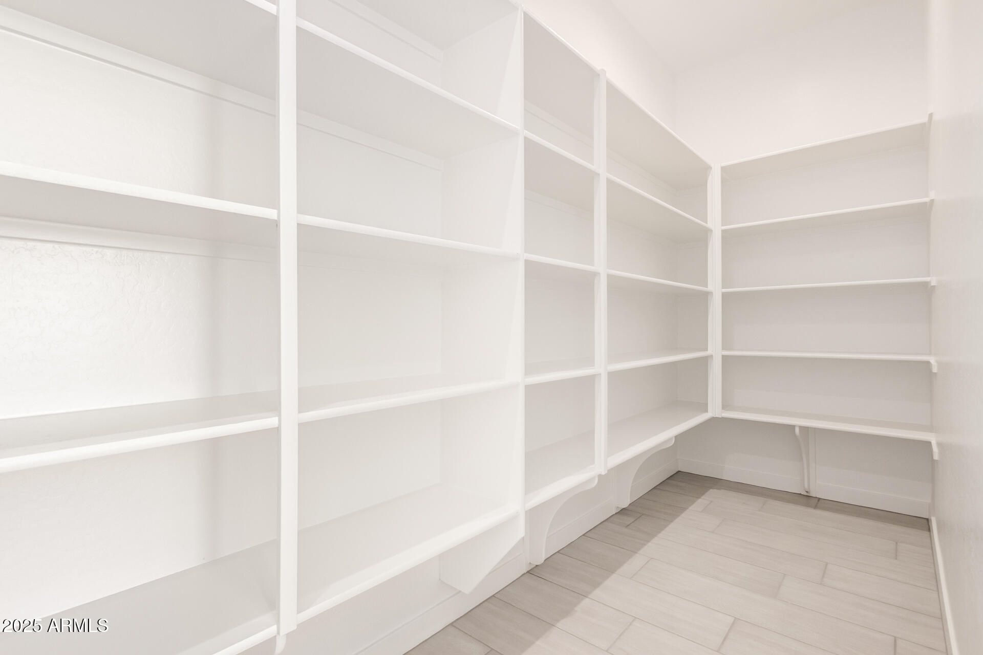 18173 West Watkins Street Goodyear, AZ 85338 - Photo 5 of 47 22 Watkins