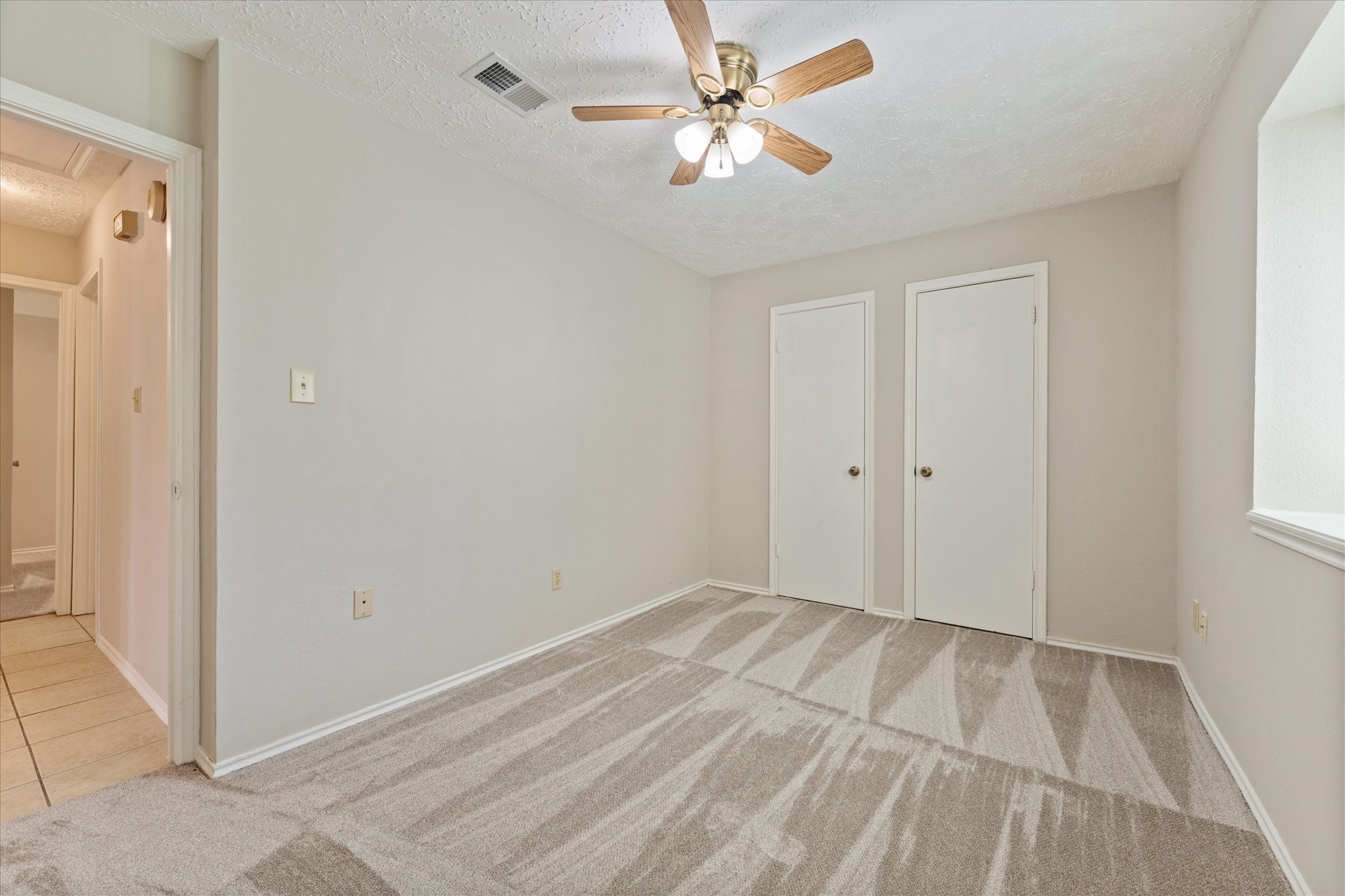 4906 Meadowfox Place Spring, TX 77389 - Photo 28 of 39 Third bedroom.