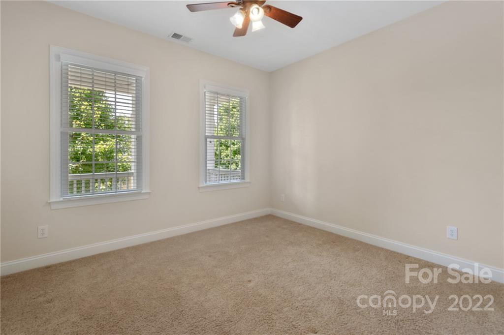389 Third Baxter Street Fort Mill, SC 29708 - Photo 26 of 48 an empty room with a window