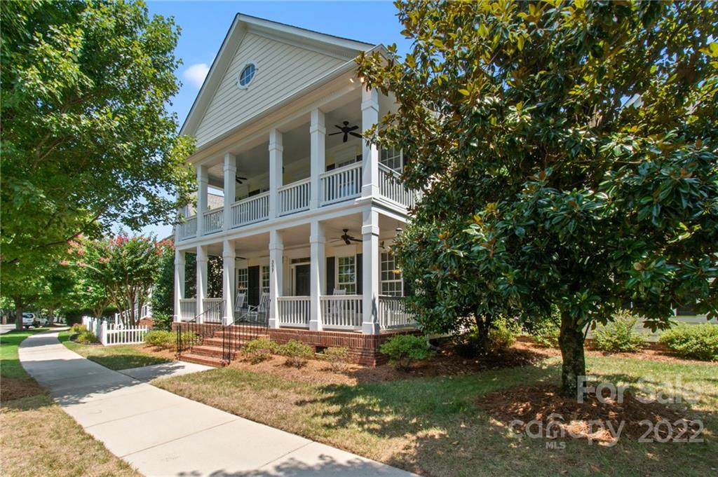 389 Third Baxter Street Fort Mill, SC 29708 - Photo 3 of 48 front view of a house with a yard