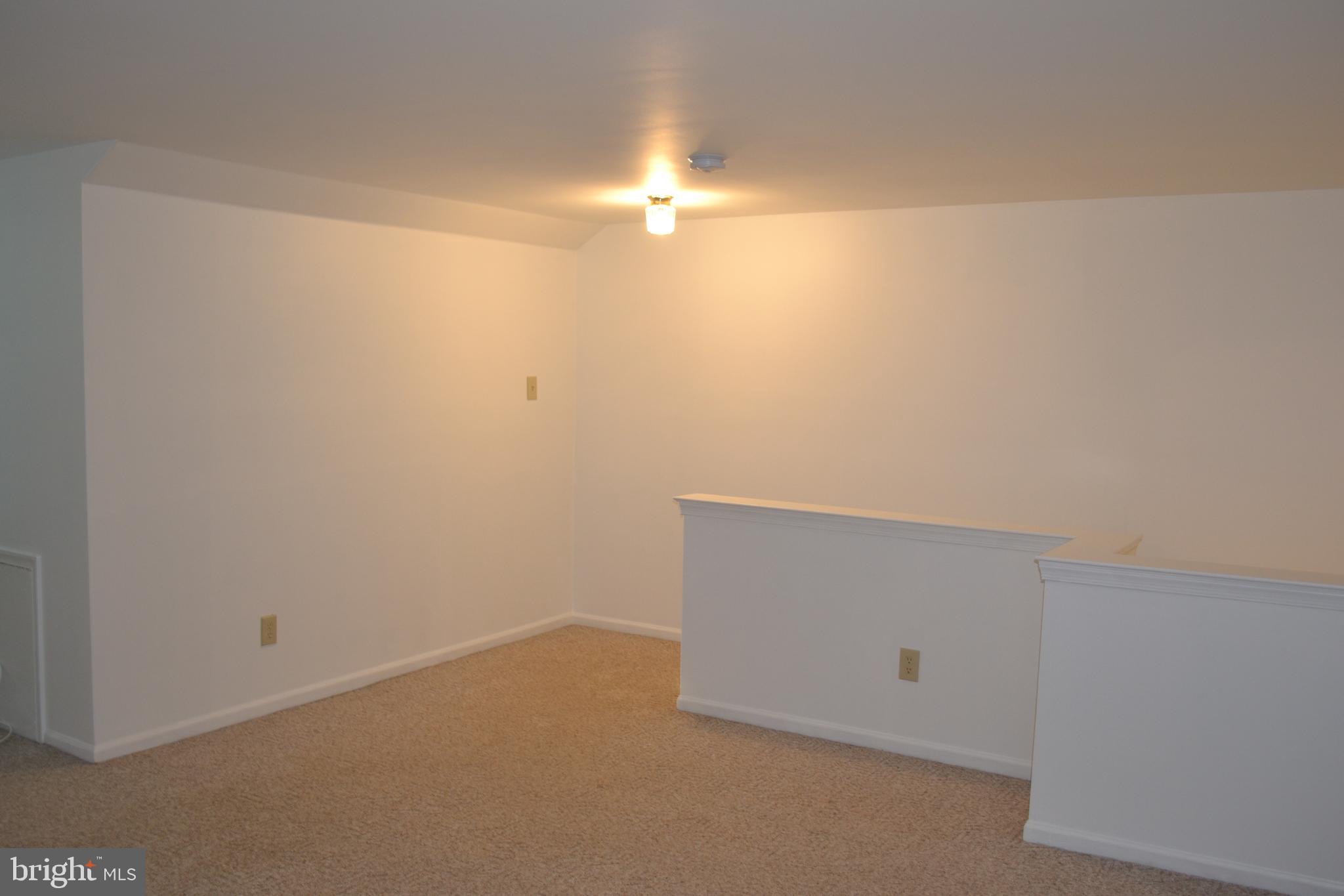 3106 William Road Garnet Valley, PA 19060 - Photo 23 of 31 Spacious 3rd Story Loft/Bedroom/Office