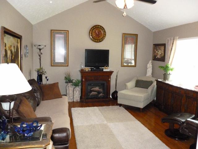 489 Skinner Flat Road Manchester, TN 37355 - Photo 4 of 20 Living room with high ceilings and nice hardwood floors