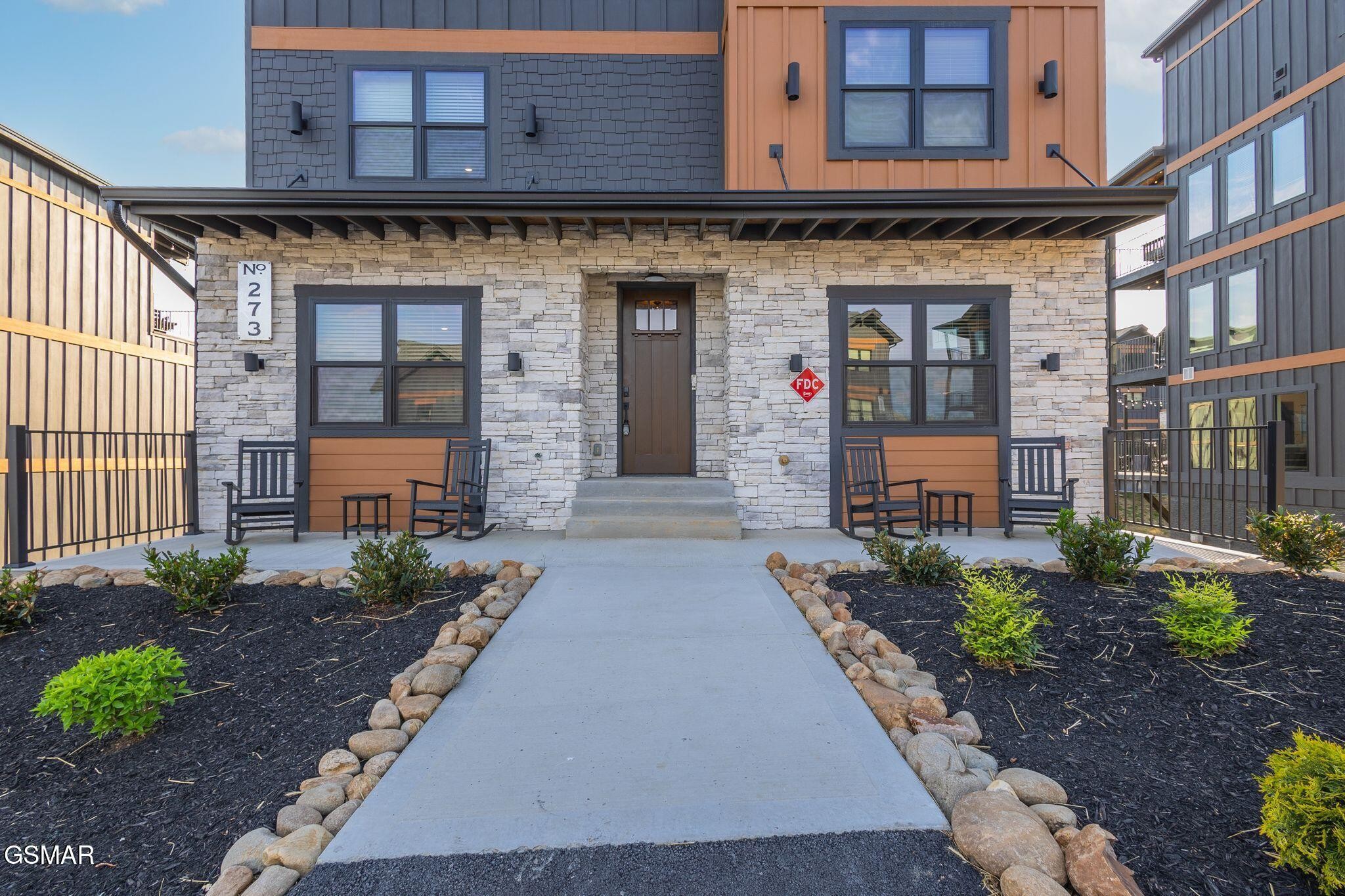 273 Rambling Crk Way Sevierville, TN 37862 - Photo 10 of 92 Gallery Image 10