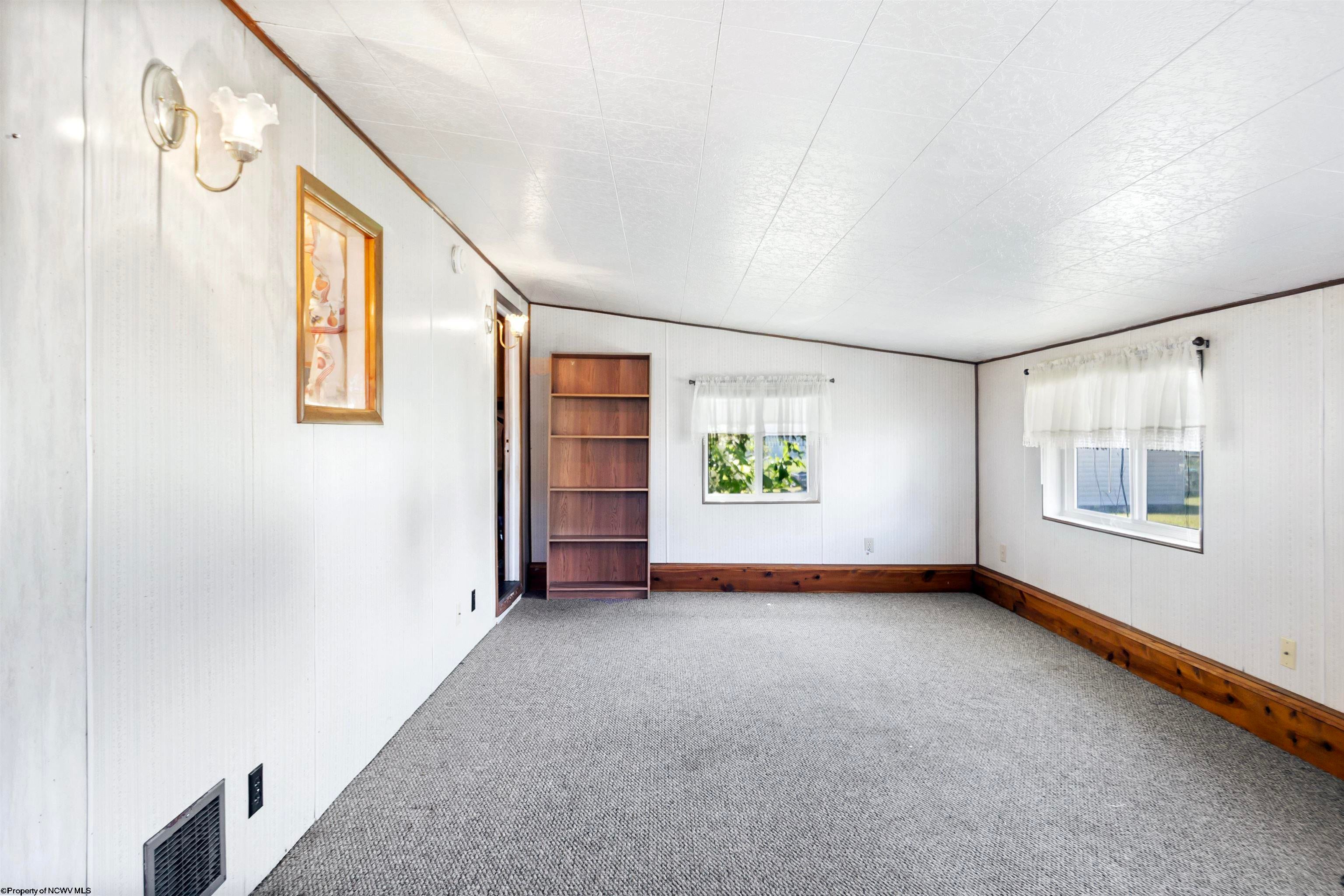 1526 Zinn Chapel Road Reedsville, WV 26547 - Photo 21 of 48 Gallery Image 21