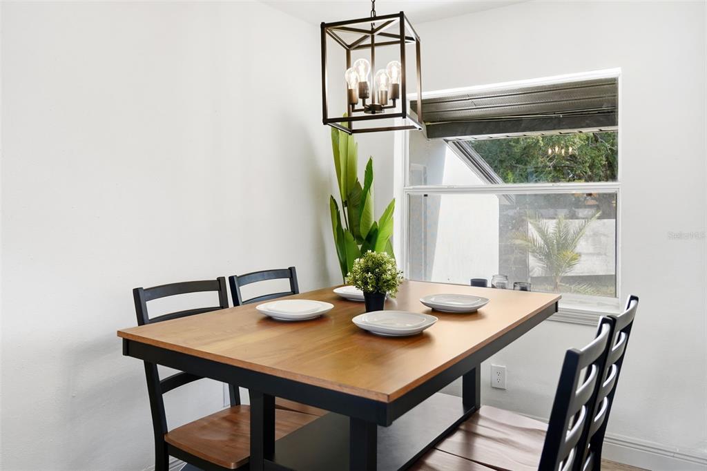 1215 Nicholson Street Clearwater, FL 33755 - Photo 14 of 25