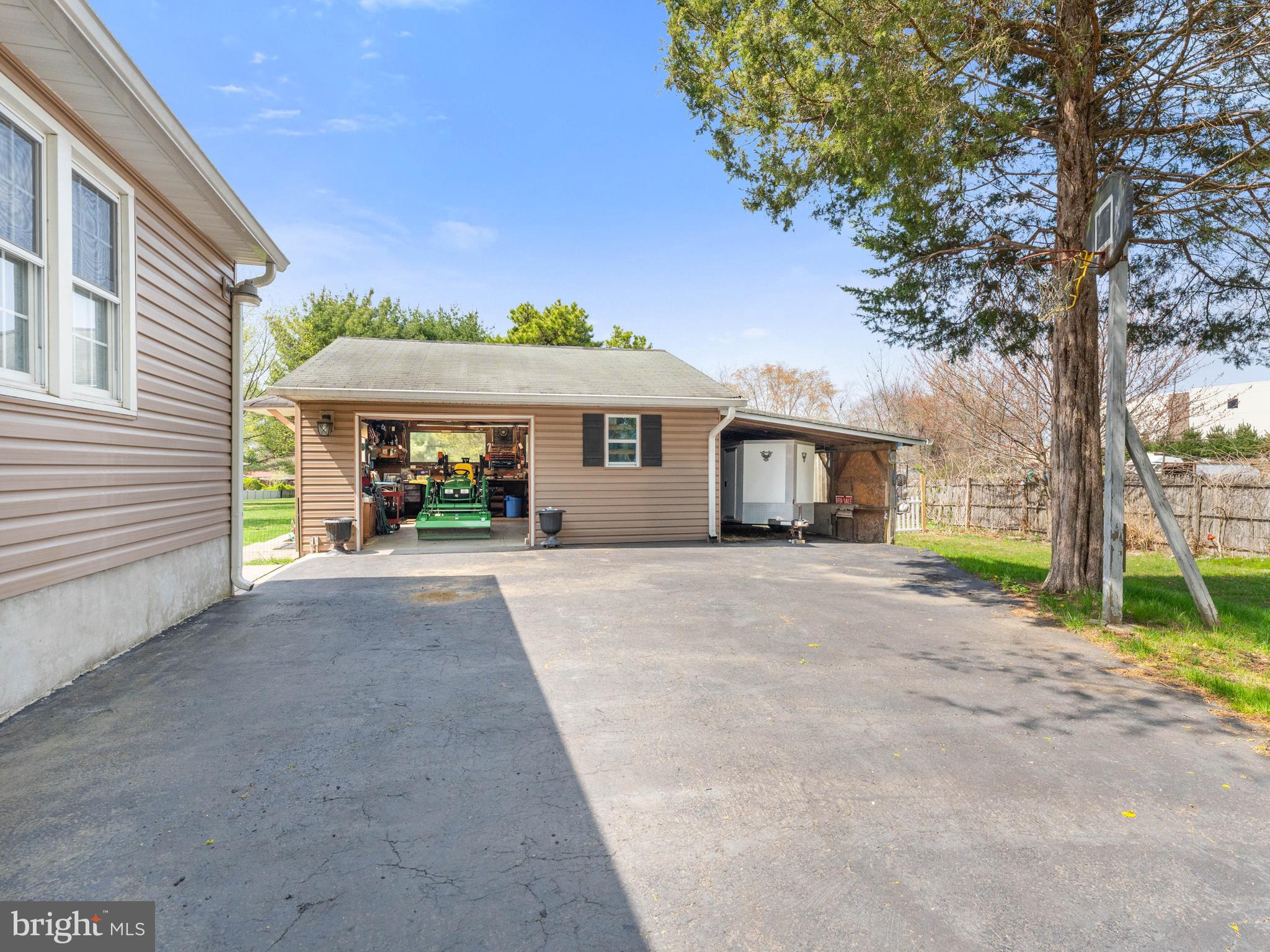 116 Hedding Road Bordentown, NJ 08505 - Photo 7 of 96