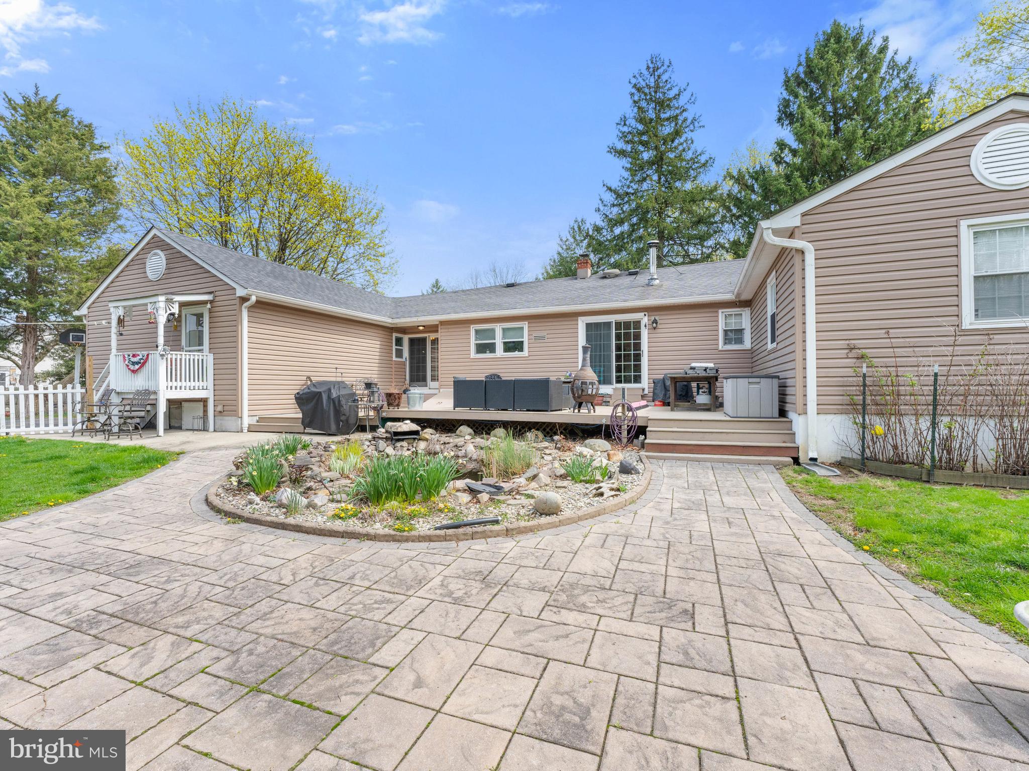 116 Hedding Road Bordentown, NJ 08505 - Photo 8 of 96