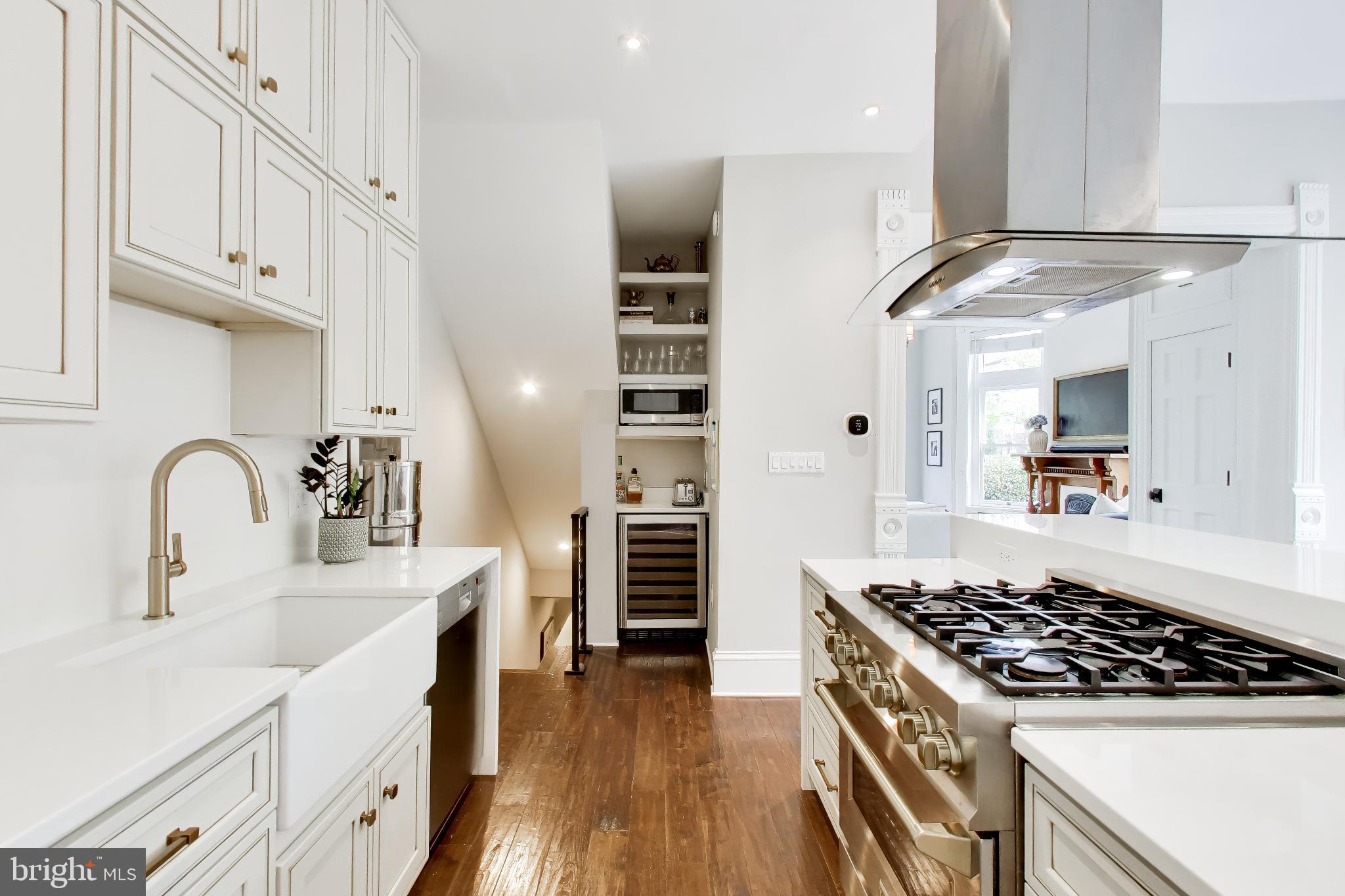 1302 R Street Northwest, Unit 1 Washington, DC 20009 - Photo 12 of 29
