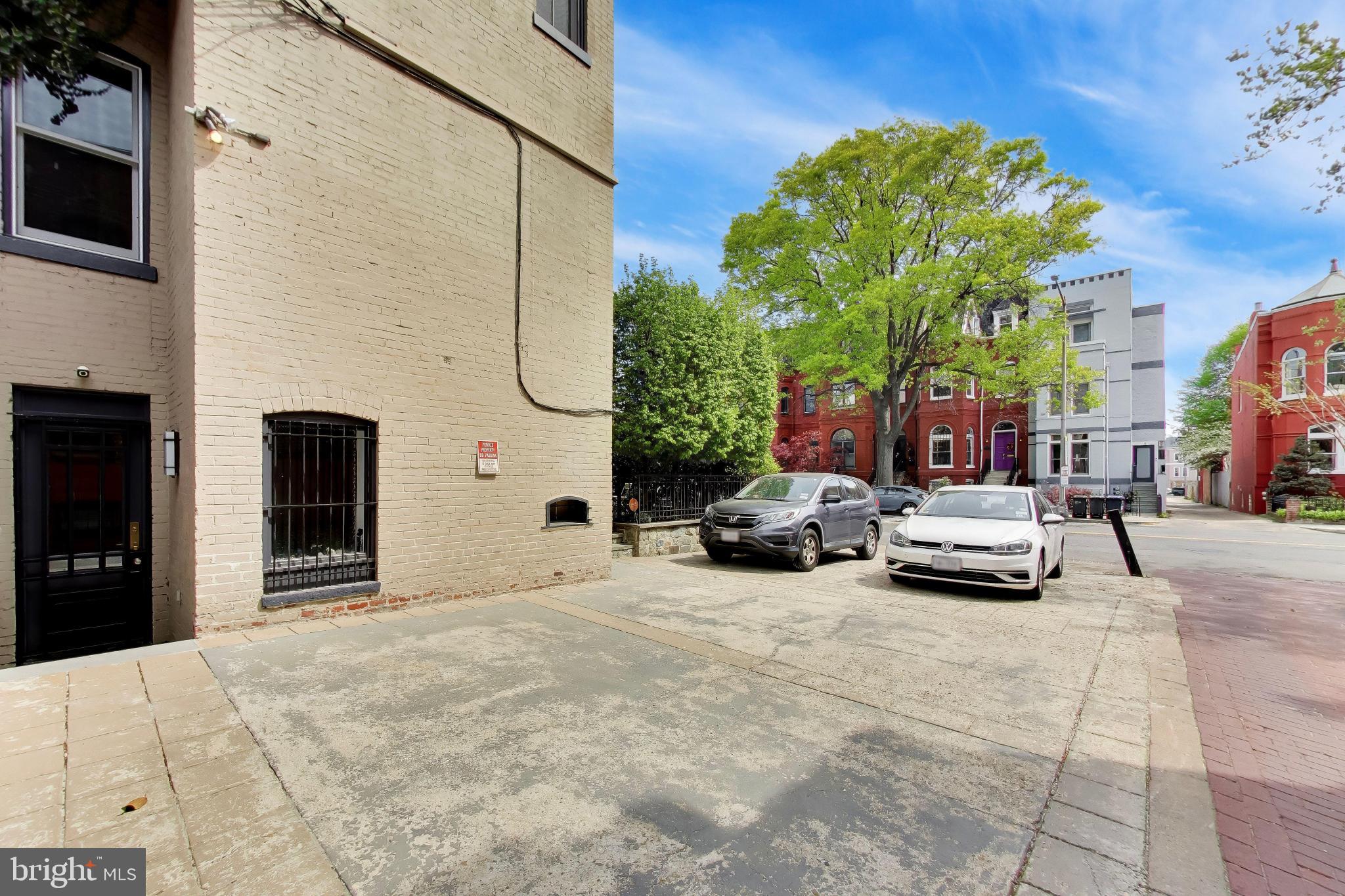 1302 R Street Northwest, Unit 1 Washington, DC 20009 - Photo 25 of 29