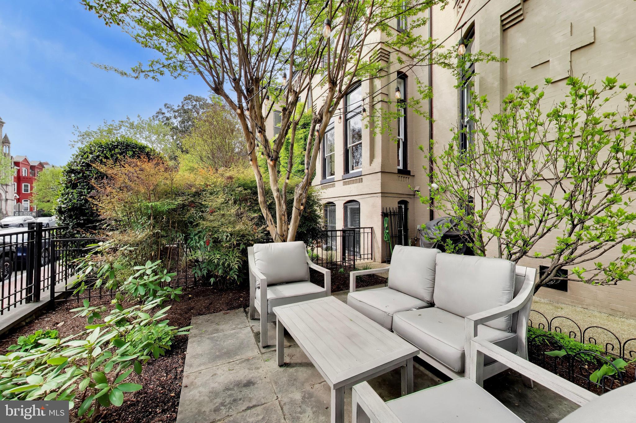 1302 R Street Northwest, Unit 1 Washington, DC 20009 - Photo 27 of 29