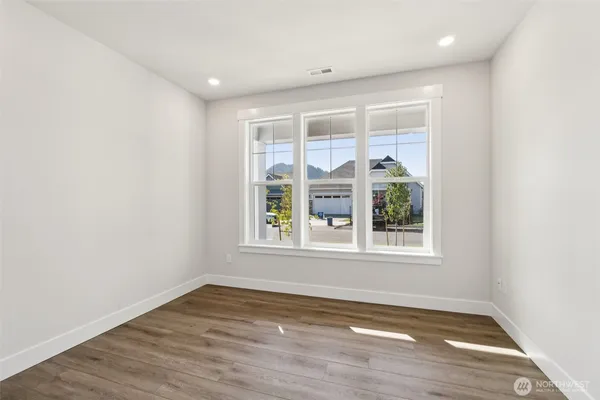 $673,990 | 549 Thompson Drive, Enumclaw, WA 98022