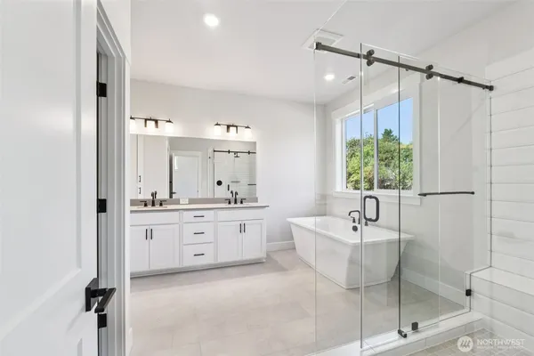 $673,990 | 549 Thompson Drive, Enumclaw, WA 98022