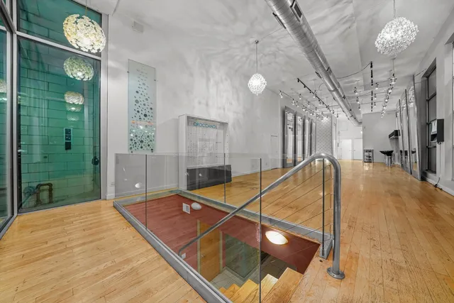 $529,000 | 1412 West Division Street, Unit C1, Chicago, IL 60642