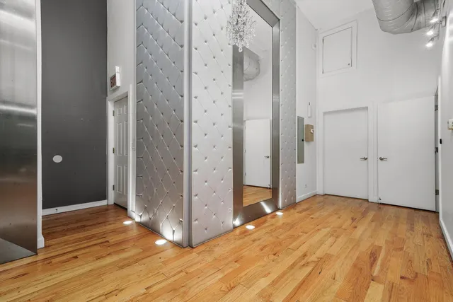 $529,000 | 1412 West Division Street, Unit C1, Chicago, IL 60642